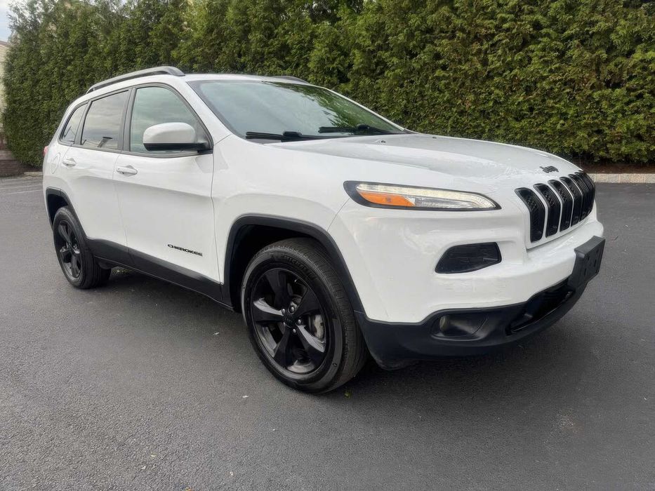 Jeep Cherokee      2015