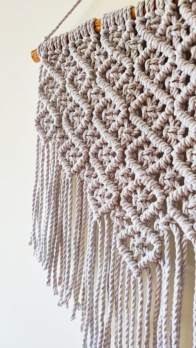 Painel de parede em macramé