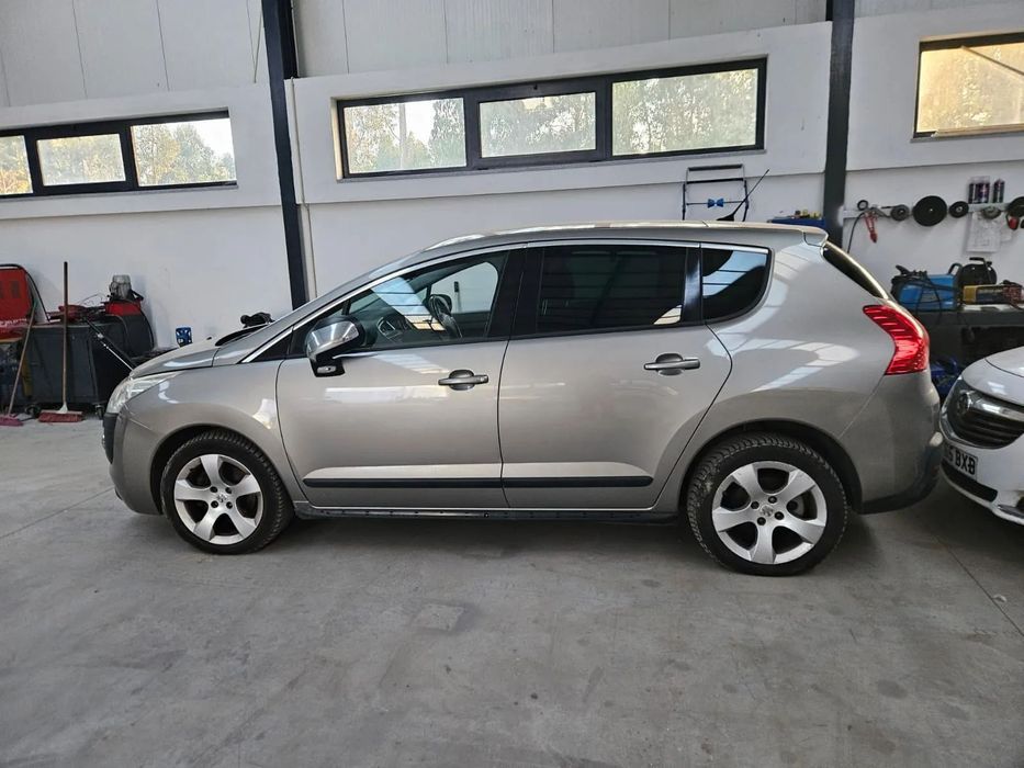 Peugeot 3008 2010 para peças