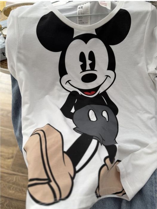 Жіноча футболка disney h&m, М