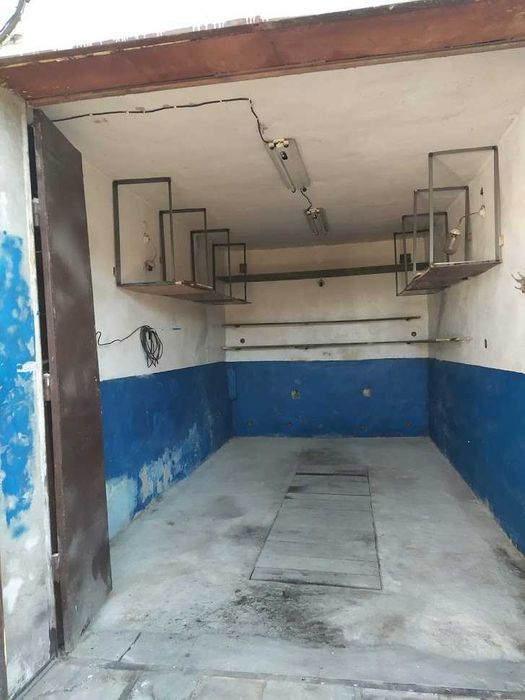 Гараж в оренду під бус ГСК "Сокіл"