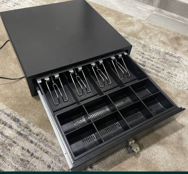 Caixa de dinheiro para registadora