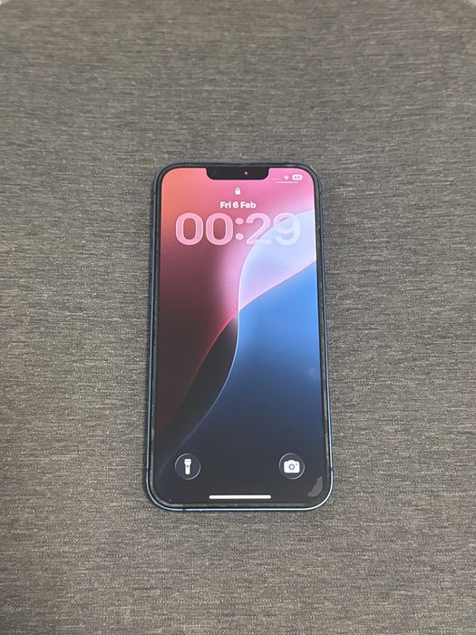 iPhone 13 128GB usado