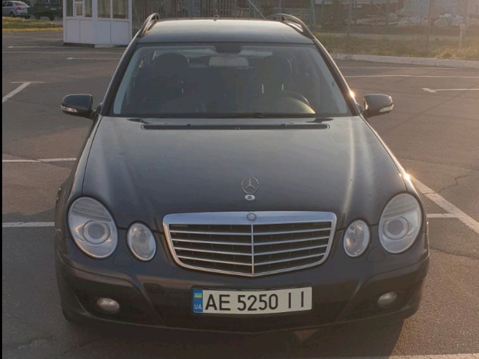 Mercedes- Benz   E- Класс 2008 S 211