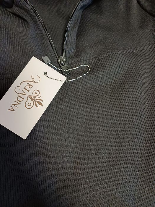 Боді жіноче в рубчик, на легкому флісі.