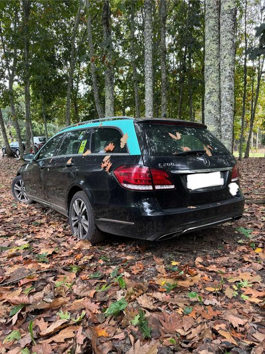 Mercedes E200 - Peças