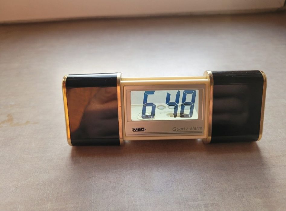 Zegarek budzik podróżny MBO Vintage
