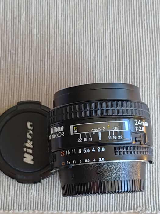 AF nikkor 24 2.8 dobry stan