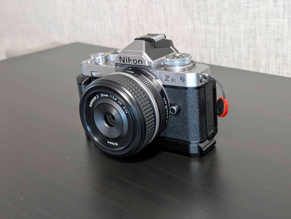 Бездзеркальний фотоапарат Nikon Zfc