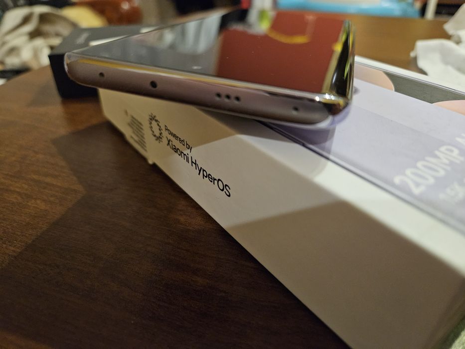 Xiaomi redmi 14 pro 5G super stan purple withe