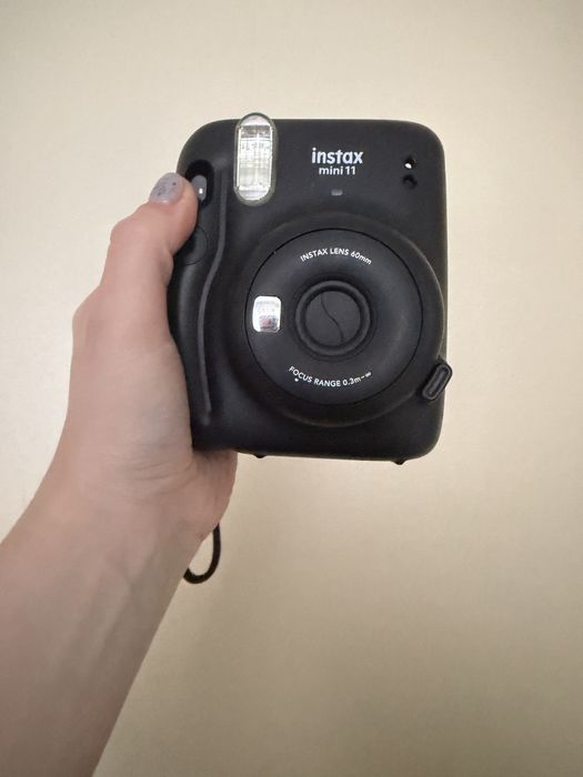 Фотоапарат Fujifilm Instax Mini 11