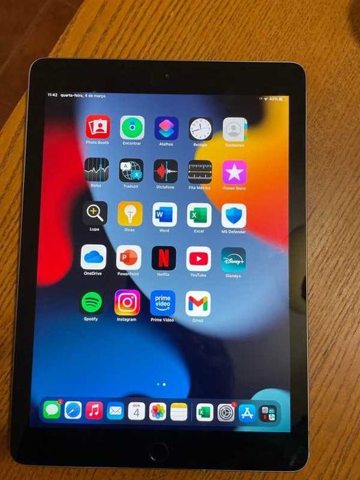 iPad Apple com 128GB