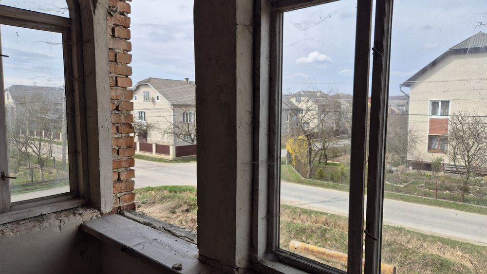 Продаж цегляного будинку