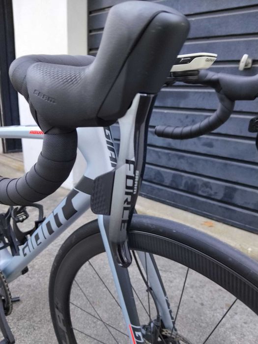 Bicicleta estrada GIANT TCR
