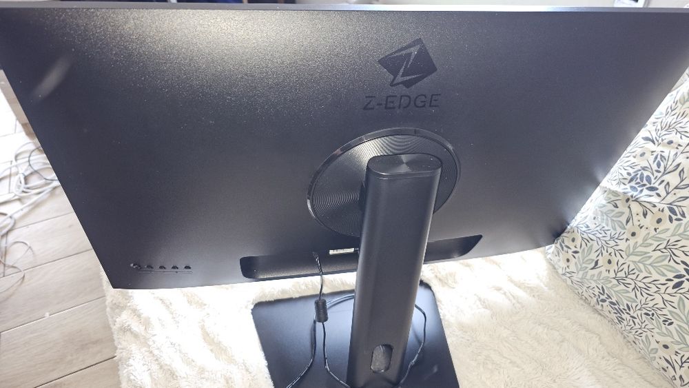 Z-Edge Monitor 4k HDR 60hz 27" como novo