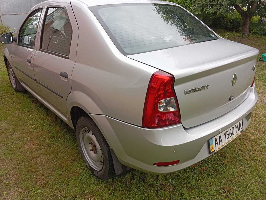 Renault Logan 1.5 dci дизель 1 владелец