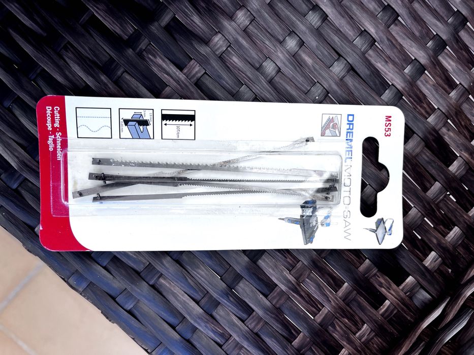 serra compacta dremel moto-saw