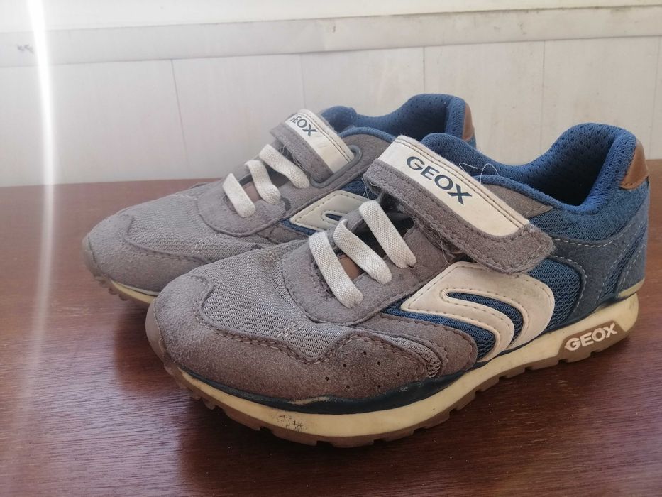 Кросівки Geox 32р. натуральна шкіра