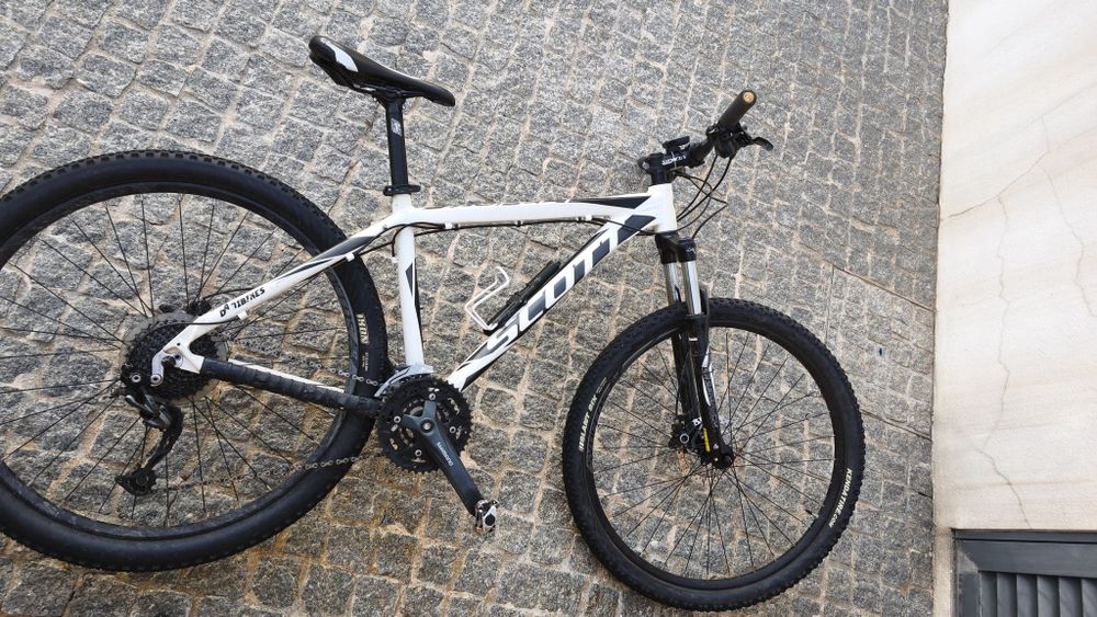 Bicicleta de Montanha SCOTT Aspect – bom Estado!