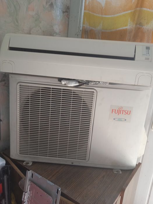 Продам японский кондиционер  фуджису  б/у