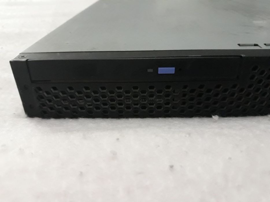 Servidor IBM eServer xSeries 350