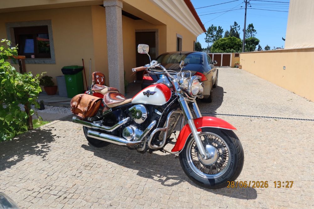 Mota kawasaki VN 800