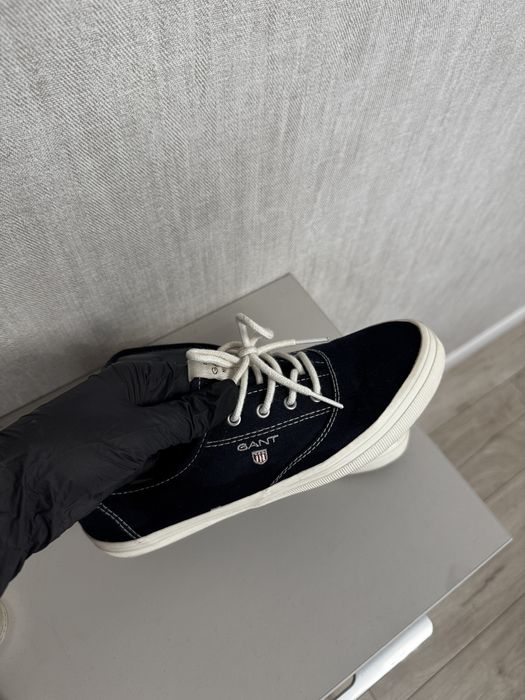 Жіночі кеди gant