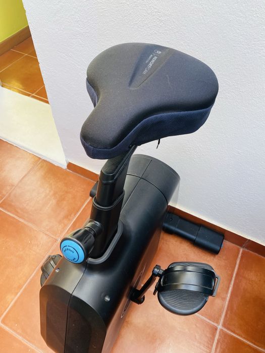 Bicicleta Estática EB 520 B – Como Nova, Pouco Uso