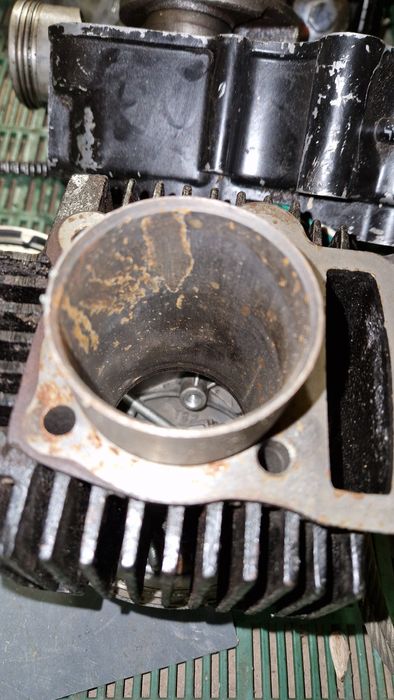 Czesci silnika 125ccm Chinski Cross