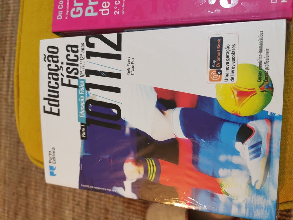 Livros escolares Novos
