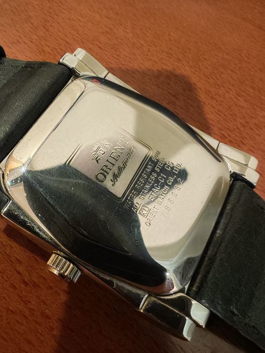 Relógio Automático Orient "Tank" ETAC-C1 CS