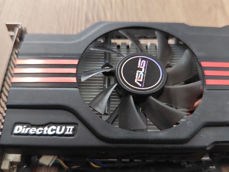 GTX 560 1GB GDDR5 - Placa Gráfica NVIDIA (2011)