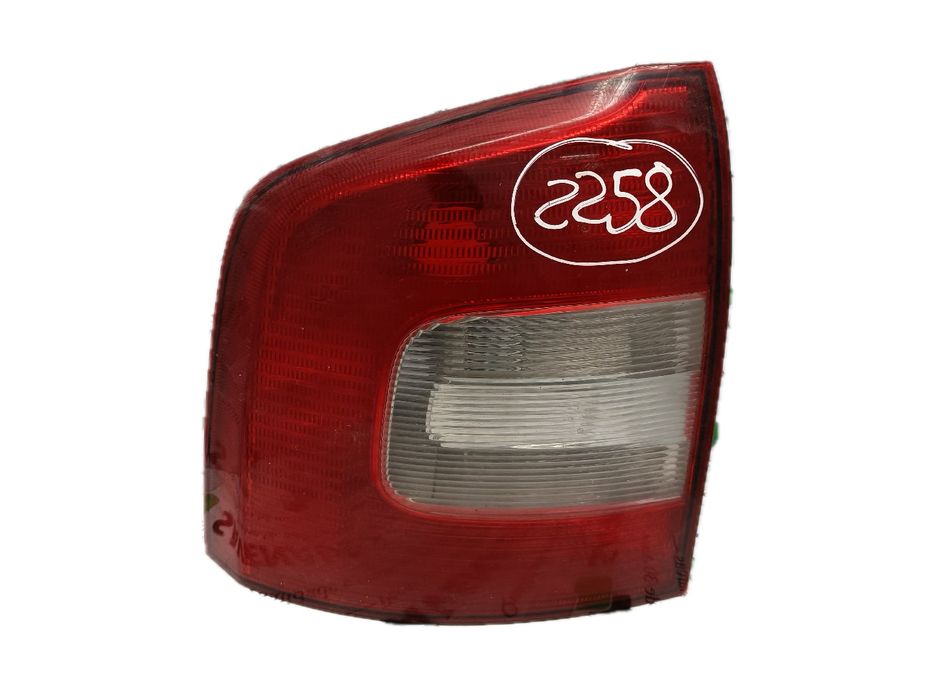 Farolim direito SKODA Octavia III Hatchback (5E3)