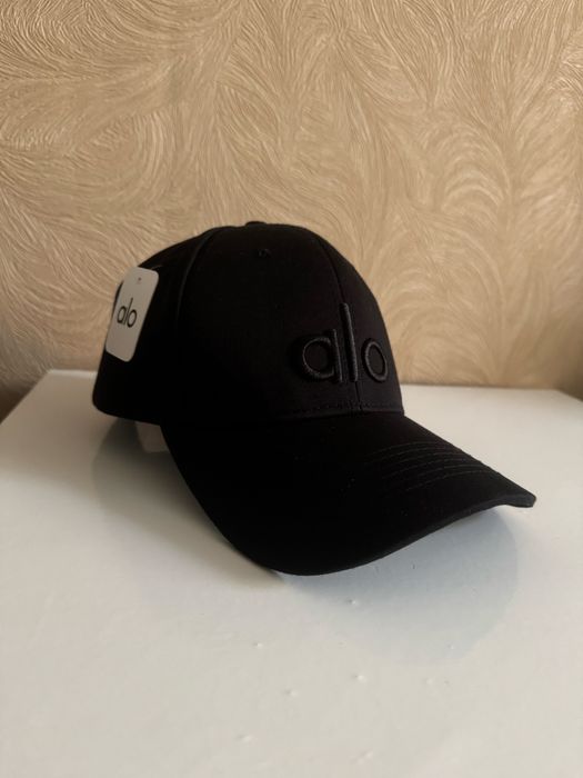 Бейсболка  кепка Alo Yoga