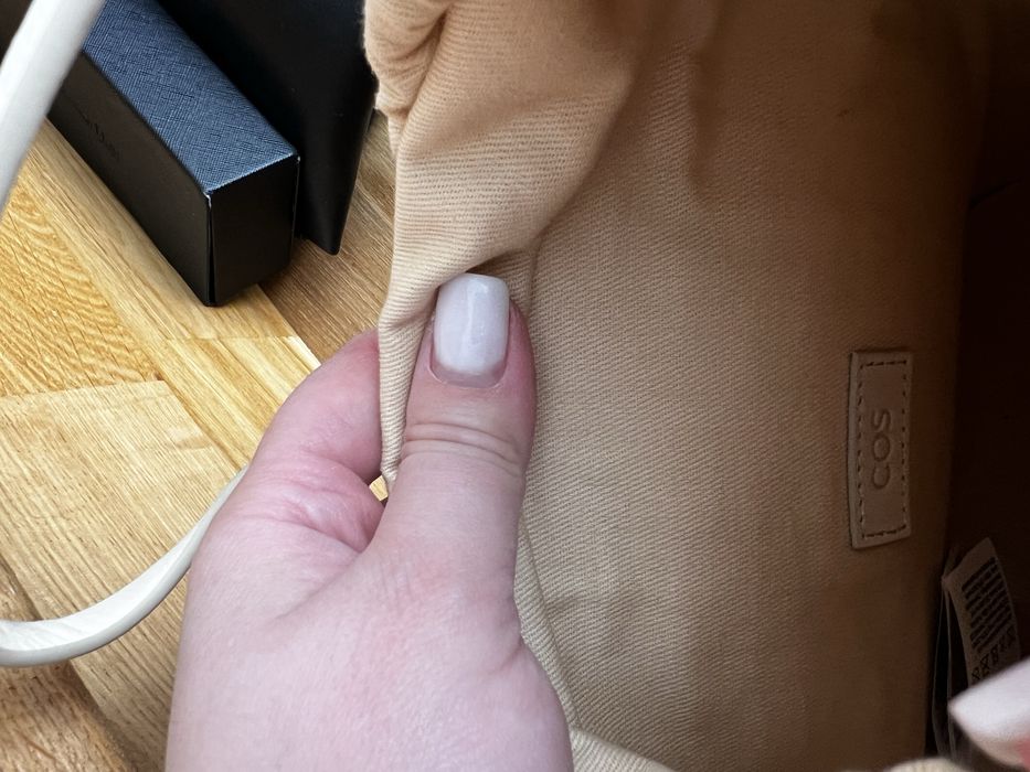 Сумка з нубука Cos