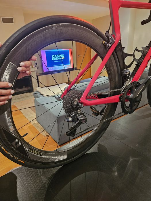 Canyon Aeroad CF SLX Di2 - S
