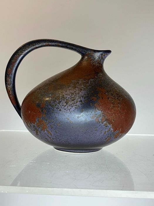 Fioletowo bordowy ceramiczny wazon Rusha 313.