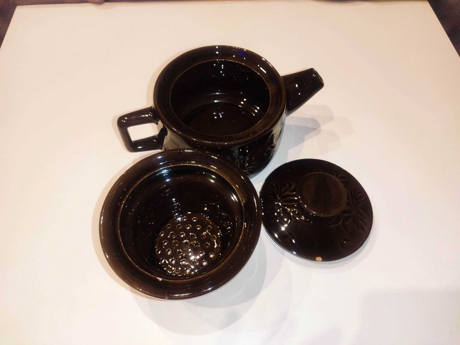 Zestaw 6 glinianych naczyń PRL