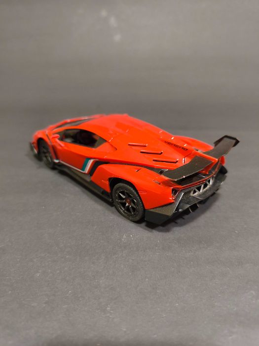 SAMOCHÓD Lamborghini zdalnie sterowany auto R/C, długość 21cm
