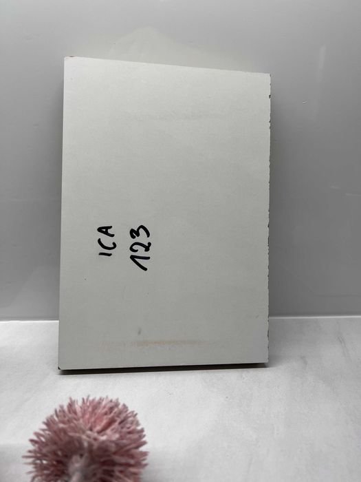 Próbka koloru ICA-123 BEŻ stolarka