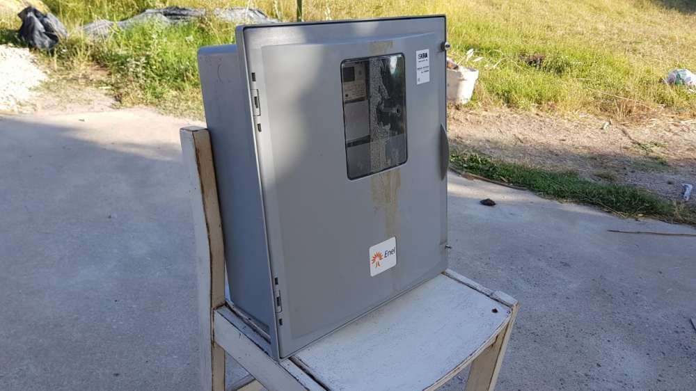 Quadro eletrico novo.