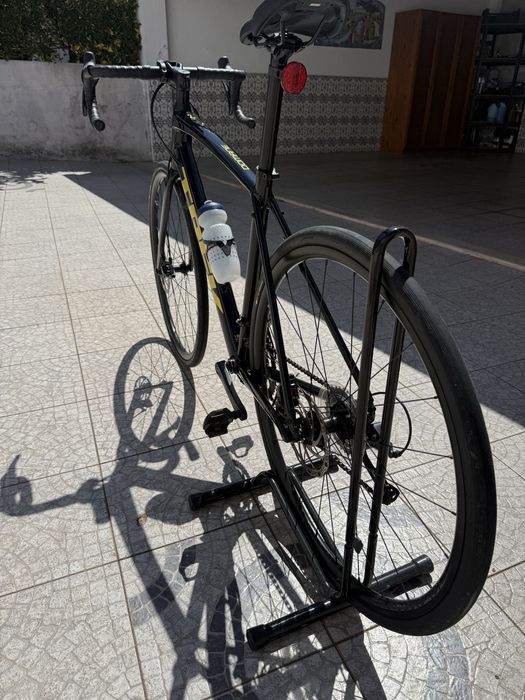 Bicicleta - Trek domane AL2