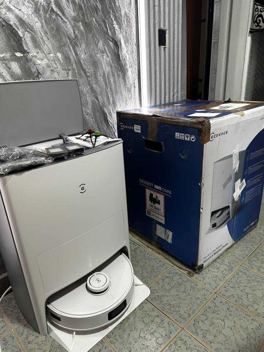 Моющий робот-пылесос с камерой Ecovacs Deebot X1 Omni (Полный комплект,идеальное состояние)