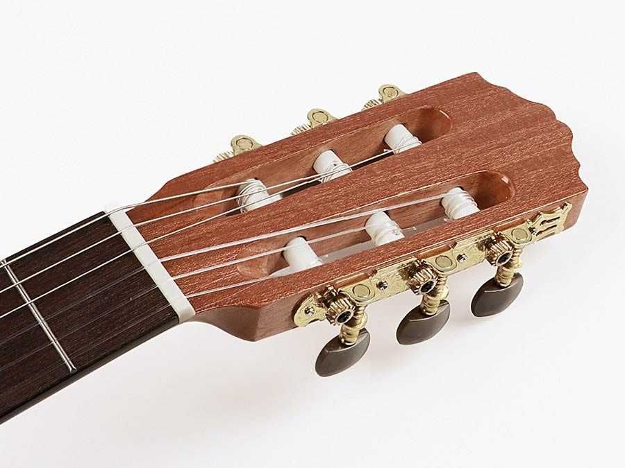 Salvador Cortez CC-10 CE gitara elektroklasyczna