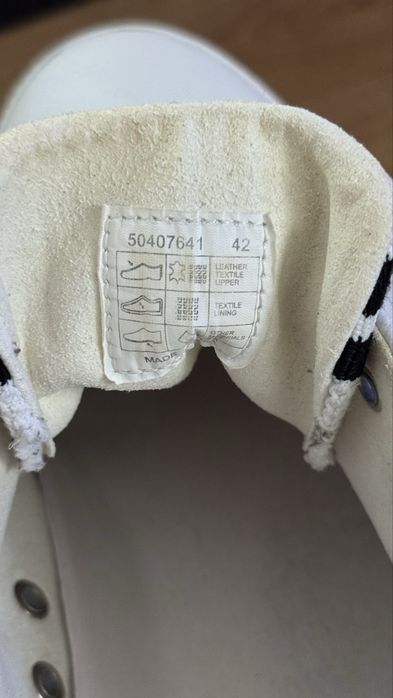 Buty hugo boss 42 rozmiar