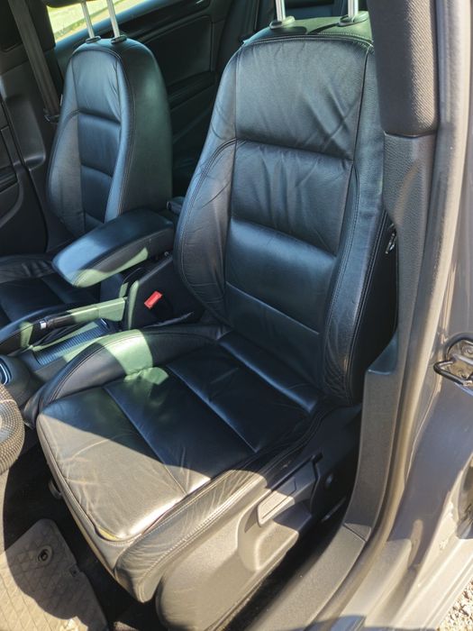 Golf VI Highline 1.6TDI ACAYC aceito retoma/ troca renault zoe