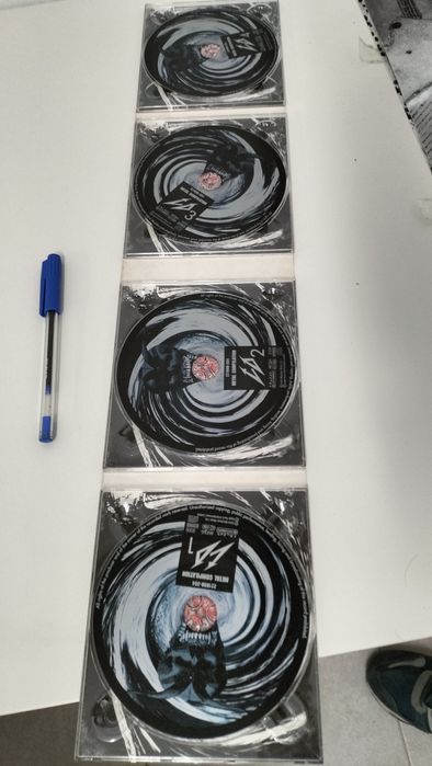 4cd box. Colectânea heavy metal compilation. rock .
