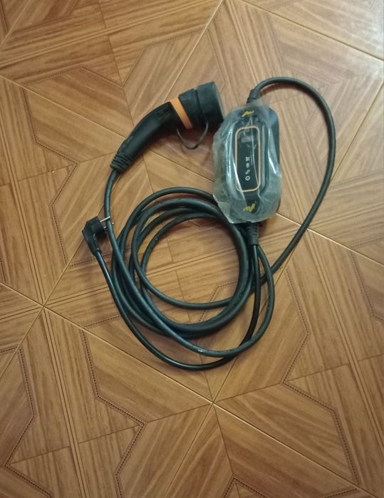 Carregador carro eléctrico 220v