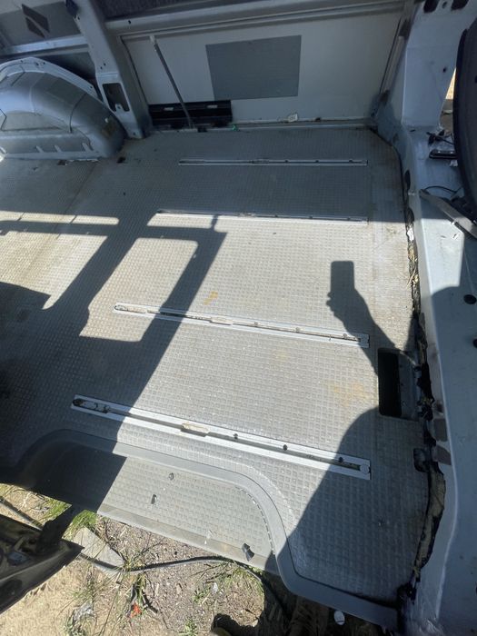Podloga wykladzina vw t4 multivan lift