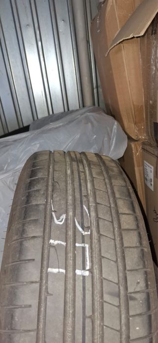 Автошини Dunlop Sport